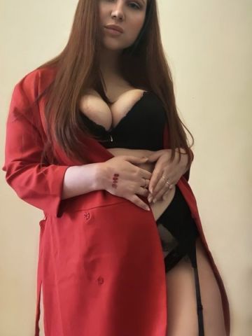 Карина Горячая Модель